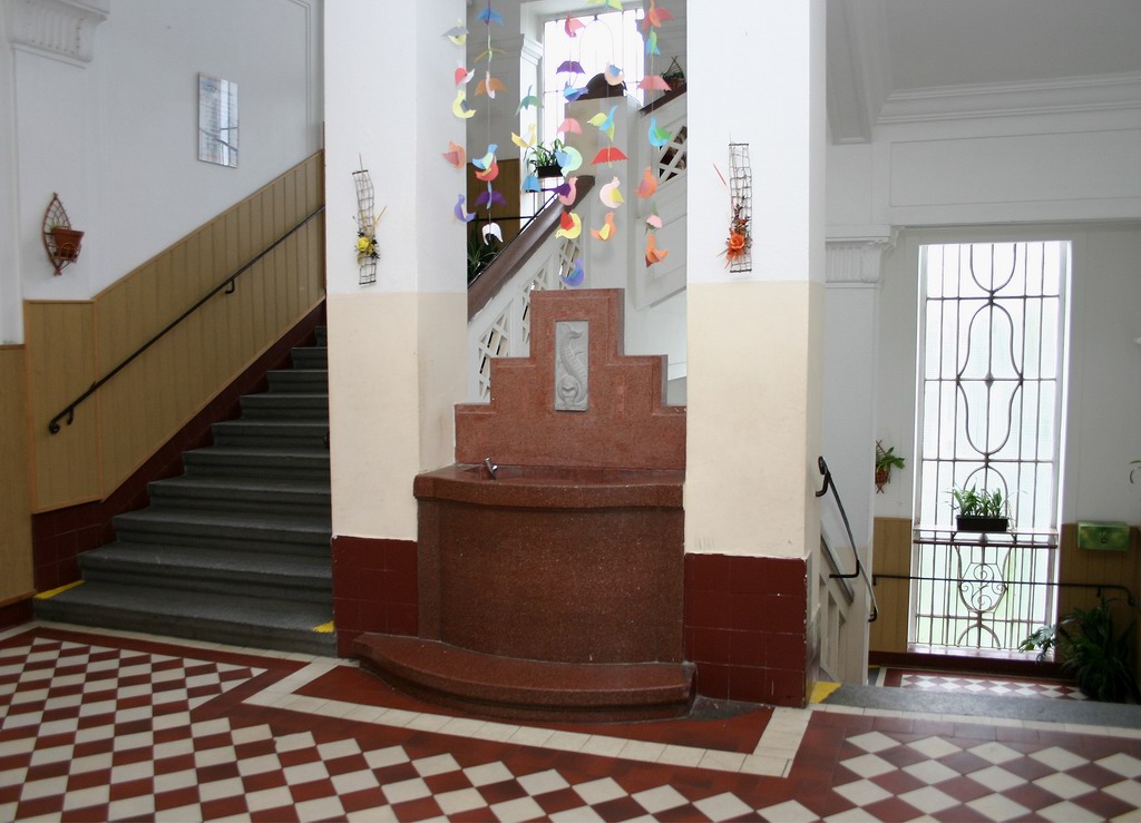 03.jpg